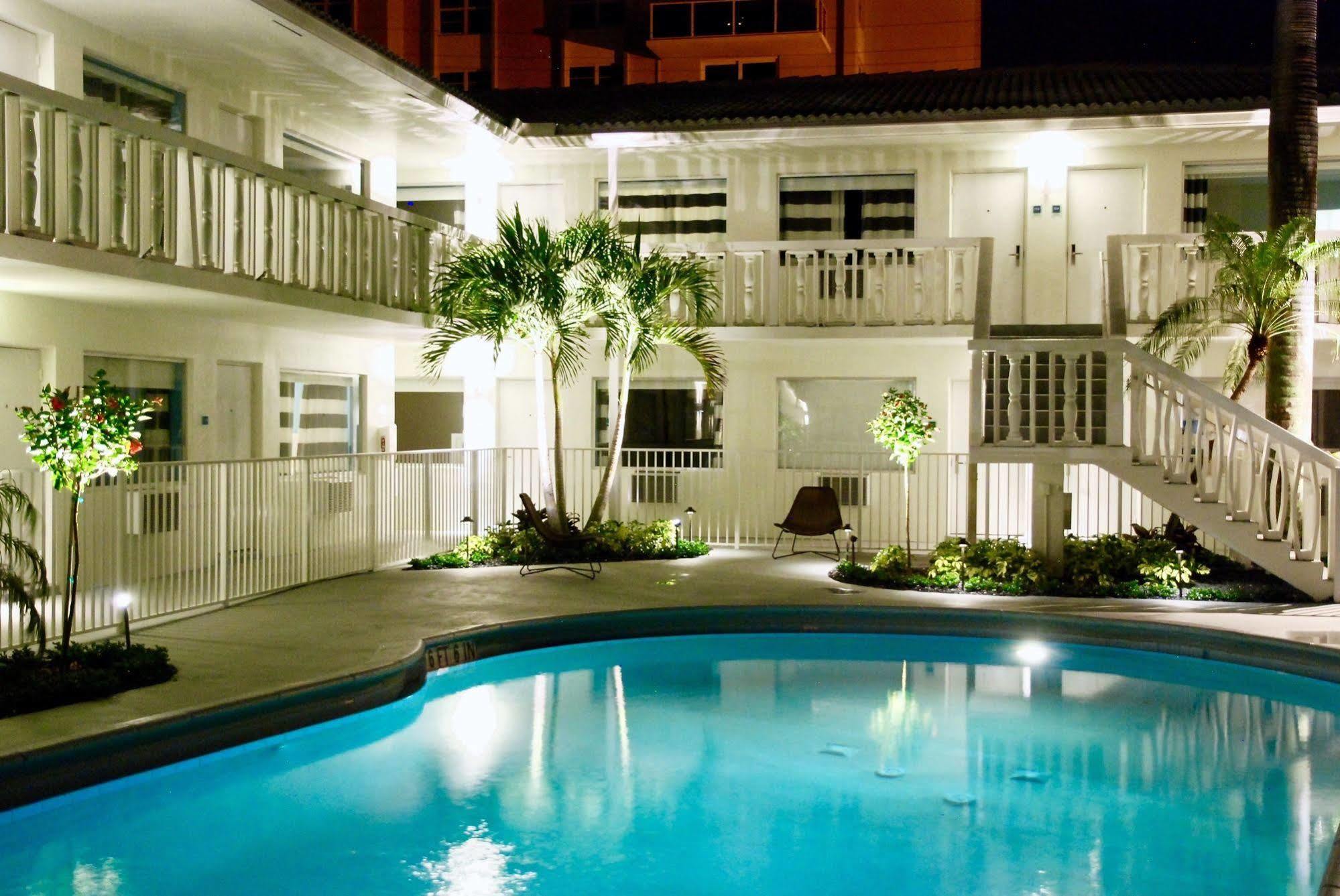 Fortuna Fort Lauderdale Ngoại thất bức ảnh